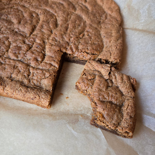 Gingersnap Cookie Bars